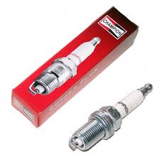 BOUGIE CHAMPION - QC12YC  HUSQVARNA - Bougie et antiparasite