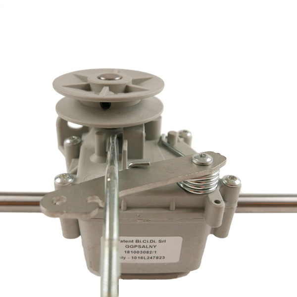 Boite traction tondeuse  GGP - 181003082/1 - Distributeur, Orbitrol, Différentiel
