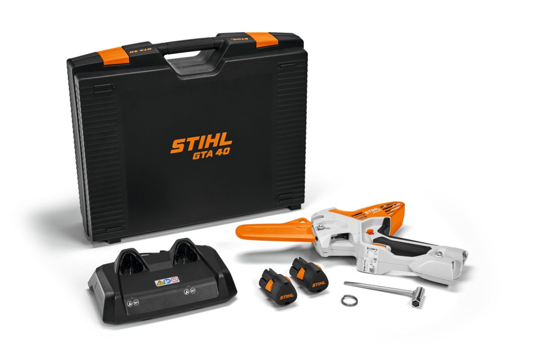 Scie à batterie GTA 40 - AS SYSTEM STIHL avec 2 batteries et chargeur - Scie